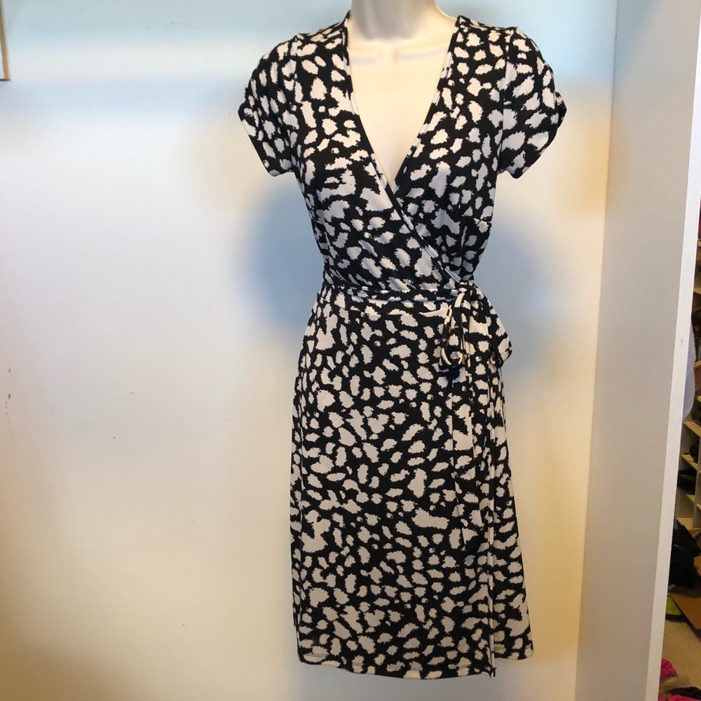 Ann Taylor LOFT wrap dress
